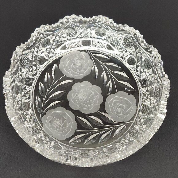 Cut Lead Crystal Low Bowl Sawtooth Edge Etched Roses 8" X 2" Heavy 2.75 lb - Picture 1 of 7
